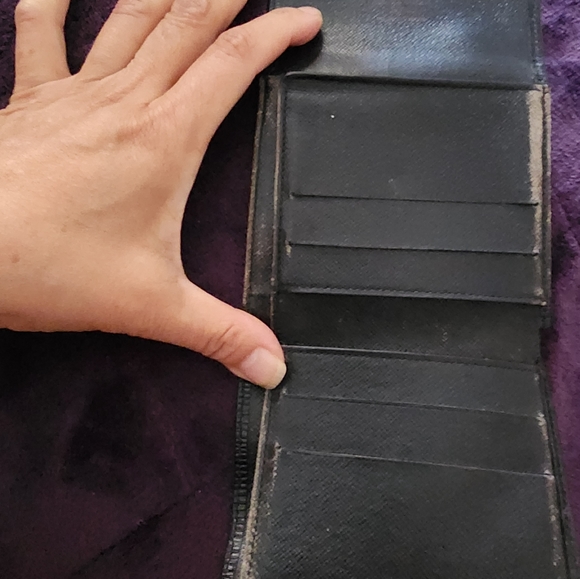 Authentic - Louis Vuitton Epi Black Coin Card Bill wallet Pocket Vintage - Picture 8 of 11